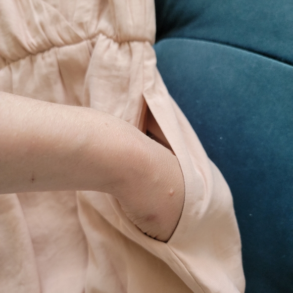 Dress - Picture 4 of 7